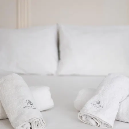 Harmonia Minimal Lägenhet Thessaloníki
